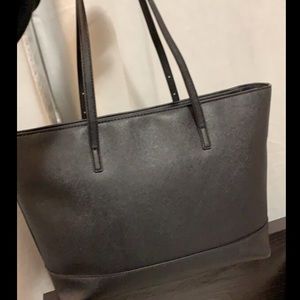Guess purse brand new never used